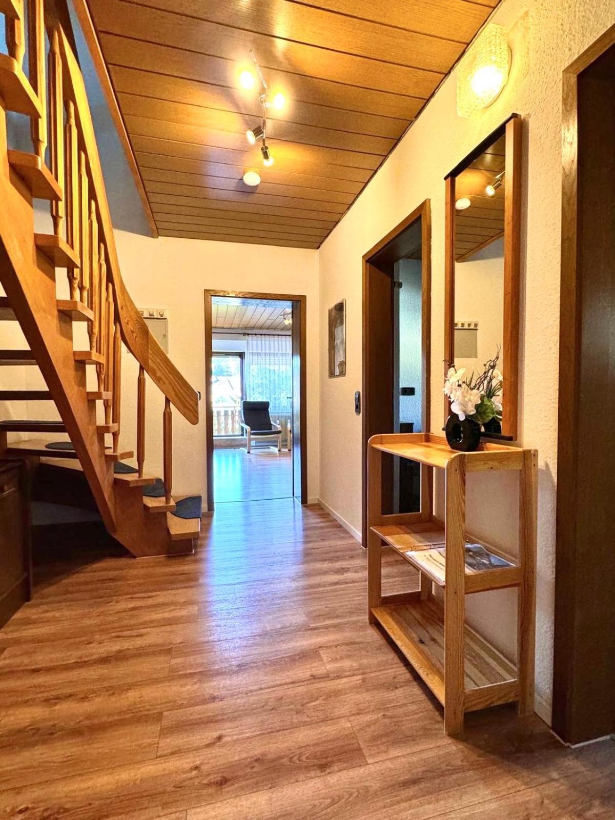 Ferienhaus-Schönwald im Herzen des Schwarzwaldes 2-Zimmer-Maisonette-Wohnung mit Balkon App 12 Exterior foto
