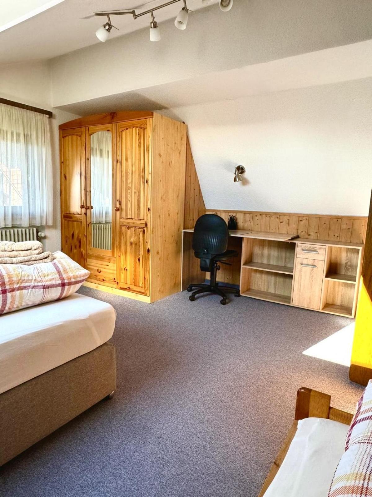Ferienhaus-Schönwald im Herzen des Schwarzwaldes 2-Zimmer-Maisonette-Wohnung mit Balkon App 12 Exterior foto